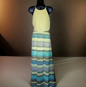 Umgee Women's Medium Yellow Maxi Dress w/ Multi-color Patterned Skirt EUC
